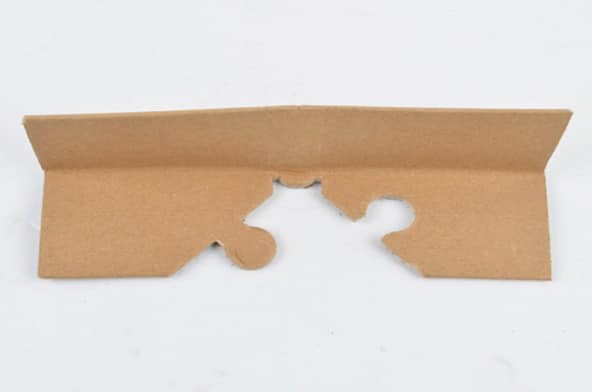 What is a paper corner?  Paper corner protector, also known as edge board, is one of the most popular packaging products around the world, used to replace wood packaging and other bulky packaging methods.  It has the characteristics of low price, light weight, firmness, and environmental protection requirements.  Also known as angle paper and paper angle steel, it is made of yarn tube paper and cattle card paper by a set of angle protection machine, and is perpendicular to each other. It can replace 100% of wood for recycling and reuse. It is an ideal new green packaging material.