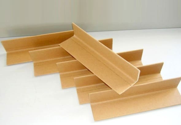 What is a paper corner?  Paper corner protector, also known as edge board, is one of the most popular packaging products around the world, used to replace wood packaging and other bulky packaging methods.  It has the characteristics of low price, light weight, firmness, and environmental protection requirements.  Also known as angle paper and paper angle steel, it is made of yarn tube paper and cattle card paper by a set of angle protection machine, and is perpendicular to each other. It can replace 100% of wood for recycling and reuse. It is an ideal new green packaging material.
